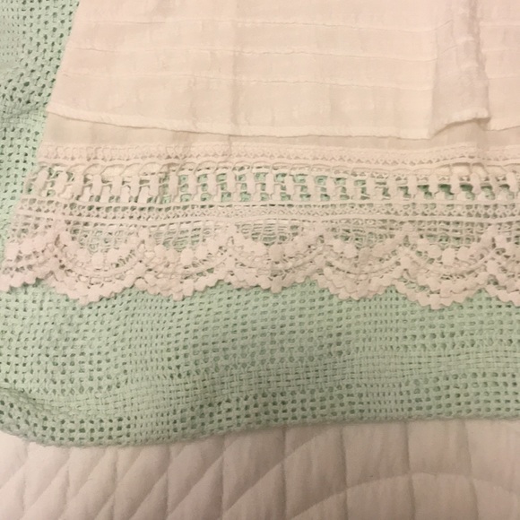 Xhilaration Off White Dressy Tank Top - Picture 2 of 6